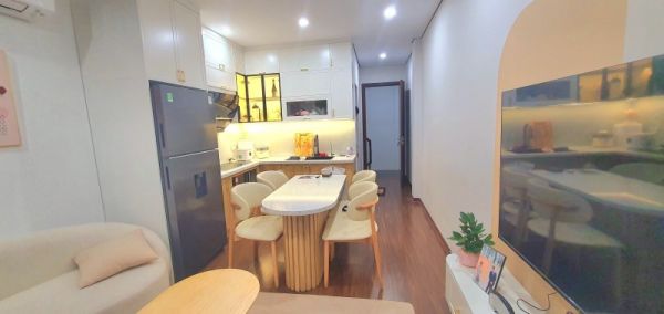 Bán Nhà Thạch Bàn,Long Biên 32M2,5 Tầng Đẹp Như Homestay Chỉ 4 Tỷ - 13074874