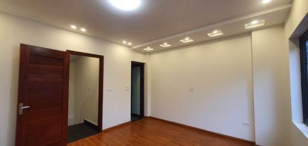 Bán Nhà Ngọc Thụy,Long Biên 38M2,5 Tầng ,Mt4.7M Gần Oto Nhỉnh 4 Tỷ - 13075270